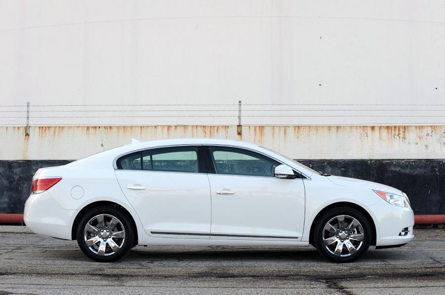  Buick LaCrosse 2010 года  (NA) (фото 113 из 121)